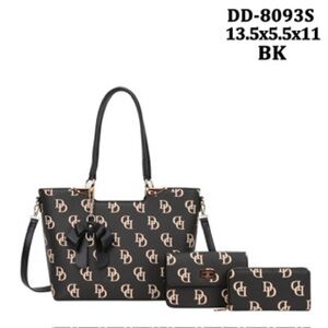 High grade tote handbag, 3piece, long shoulder strap & a beautiful bow.